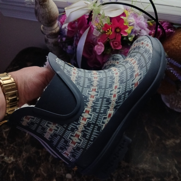 ⚫️ Black Friday Pendleton  Faux Fur Waterproof Chelsea Rain Boots 8 for Women - Picture 5 of 9